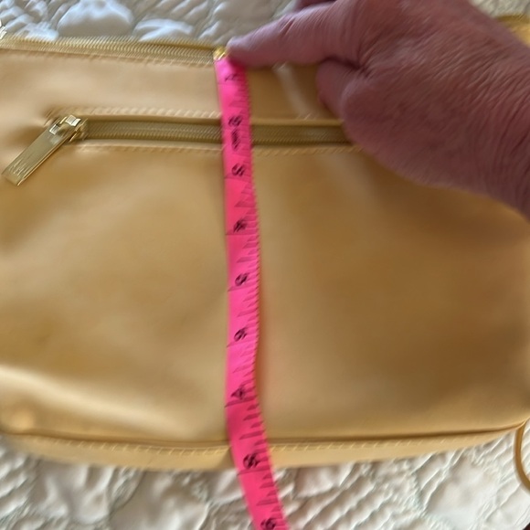 Open Story Women’s Straw Colored Wristlet With RFID NWOT - Picture 6 of 8